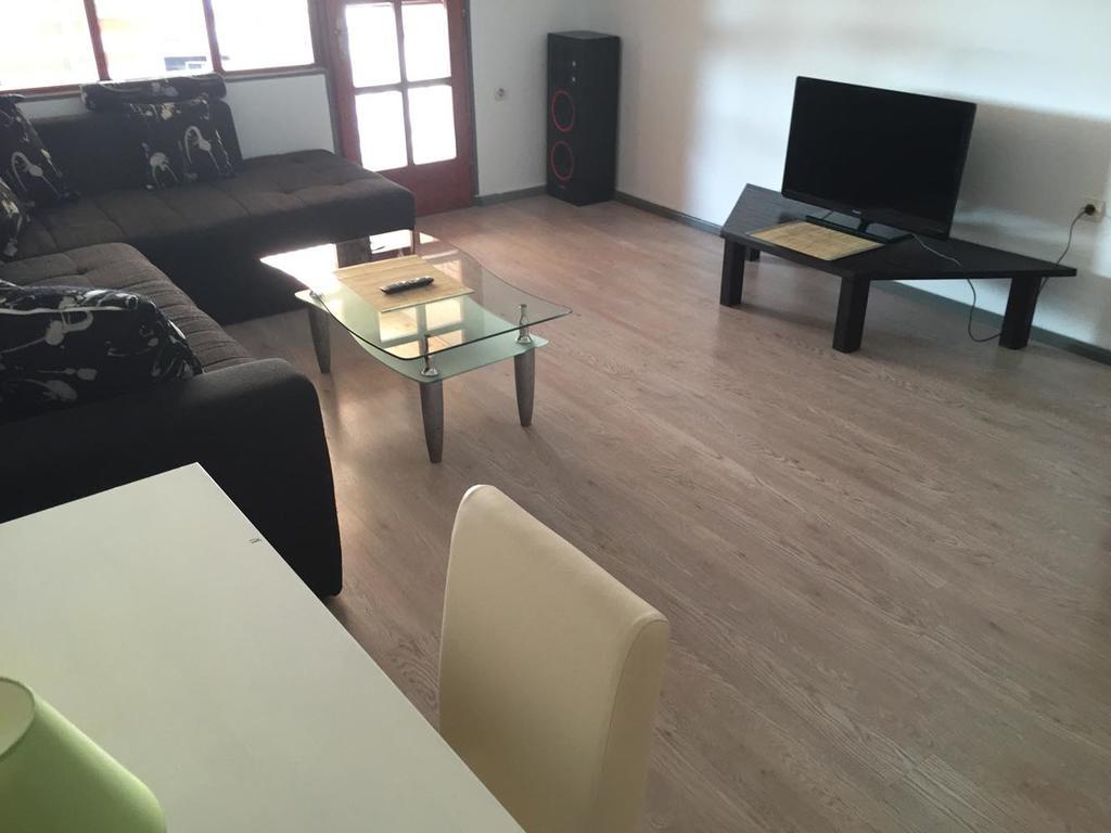 Apartments Pavic Betina  Luaran gambar